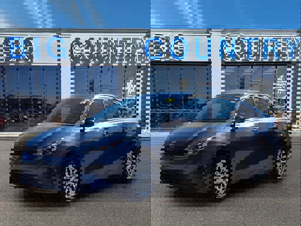 Used 2024 Kia Forte LX image 1