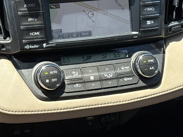 Used 2014 Toyota RAV4 XLE AWD/4WD image 22