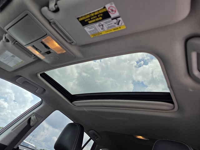 Used 2018 Toyota RAV4 XLE FWD image 19