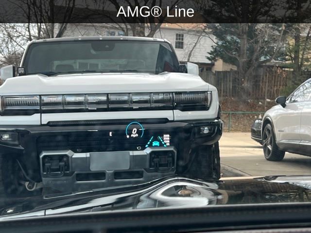 Used 2023 Mercedes-Benz E 450 4MATIC Coupe image 3