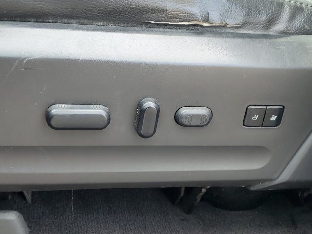 Used 2012 Ford Expedition EL Limited AWD/4WD image 12