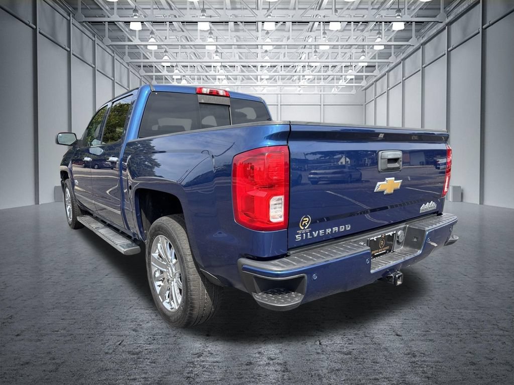 Used 2017 Chevrolet Silverado 1500 High Country RWD image 3