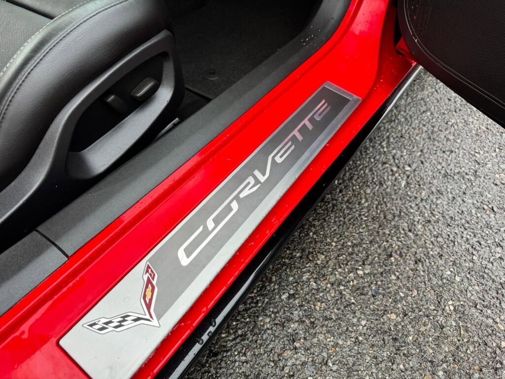 Used 2015 Chevrolet Corvette Stingray Convertible image 20
