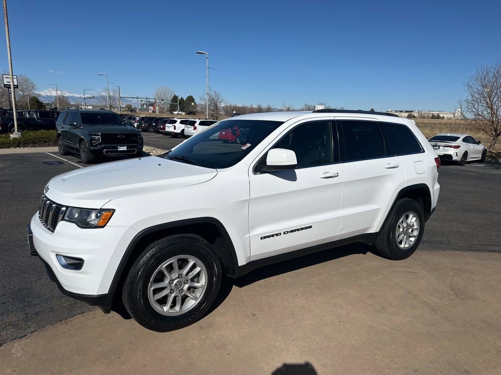 Used 2019 Jeep Grand Cherokee Laredo image 32
