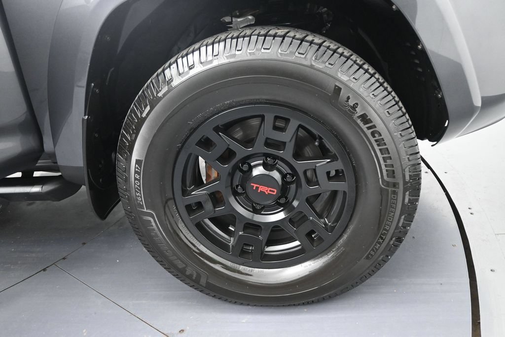 Used 2023 Toyota 4Runner TRD Off-Road Premium w/ Off Road Premium Plus Package AWD/4WD image 51