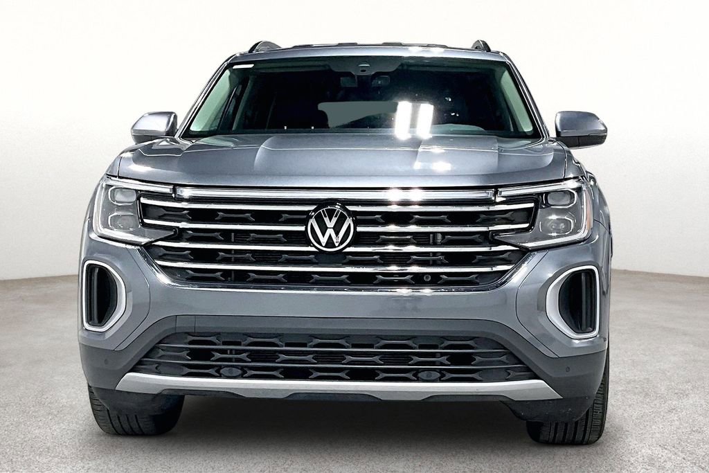 Used 2025 Volkswagen Atlas SE image 5