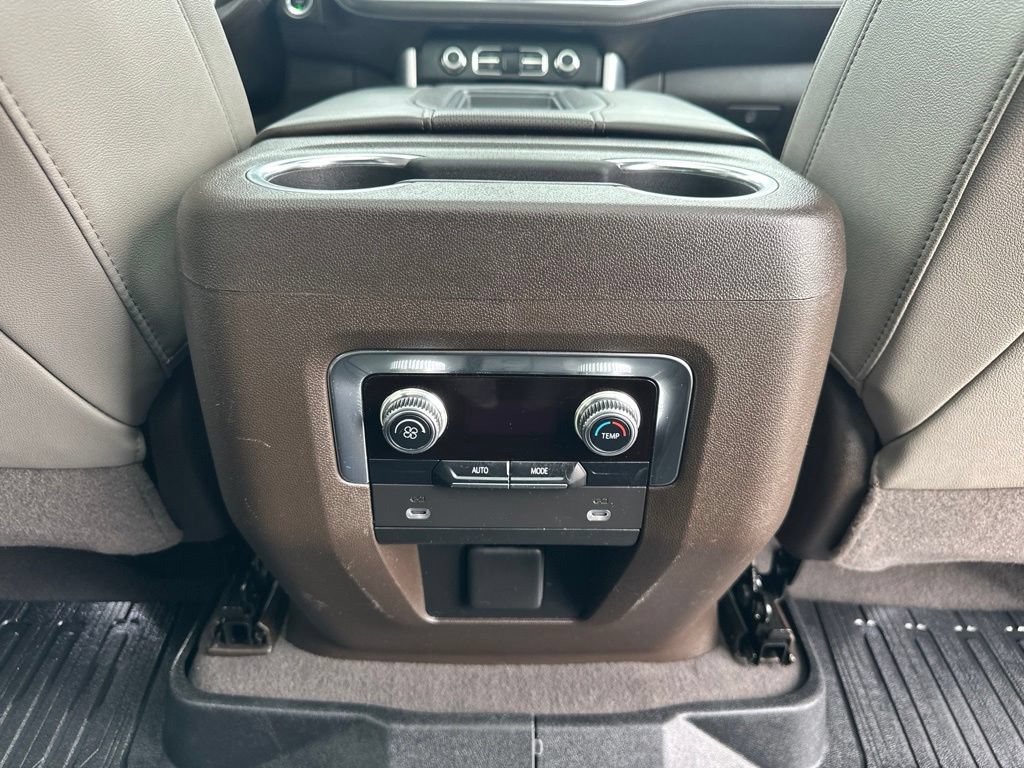 Certified 2022 GMC Yukon SLT AWD/4WD image 29