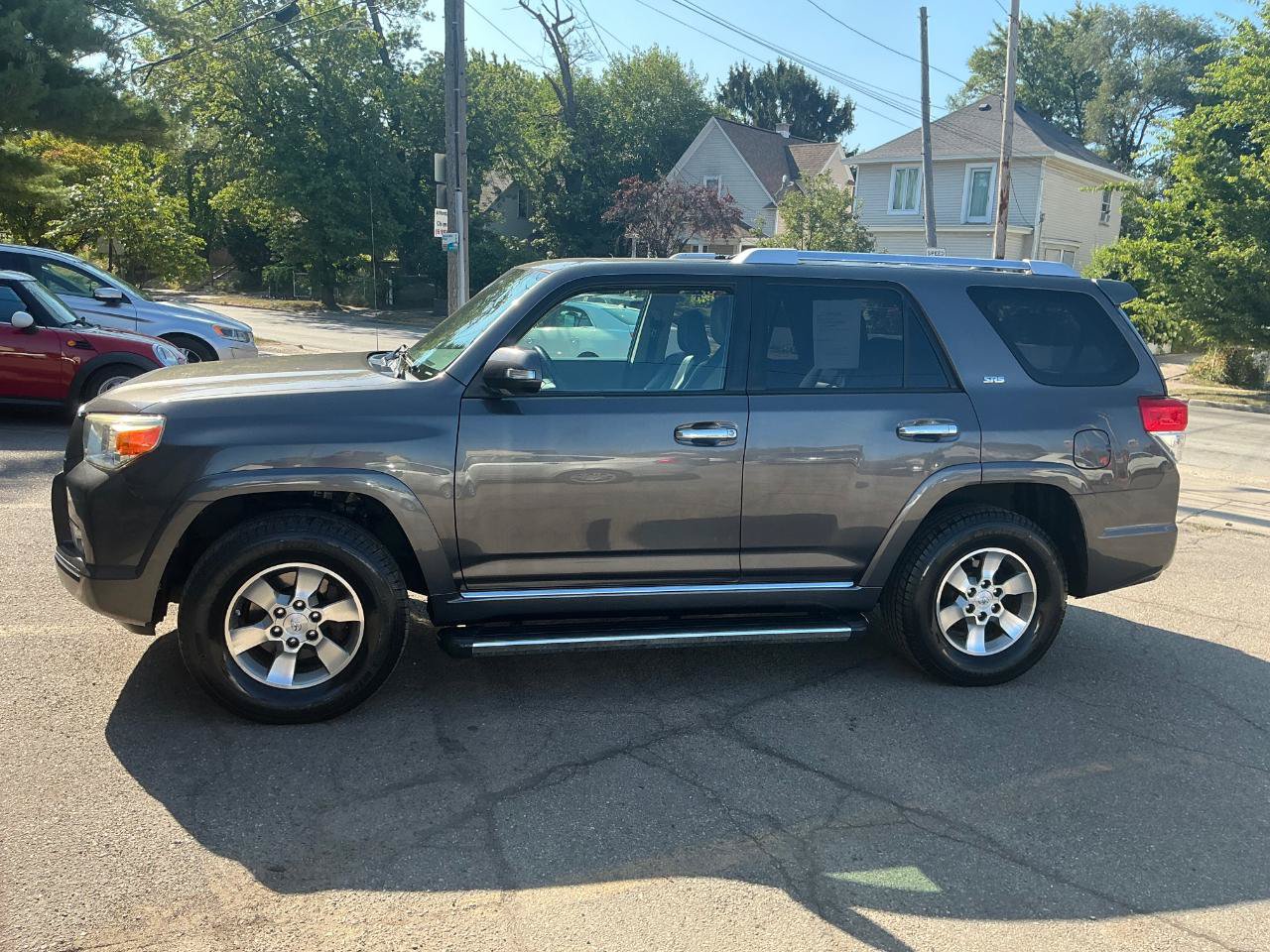 Used 2011 Toyota 4Runner SR5 w/ Convenience Pkg AWD/4WD image 6