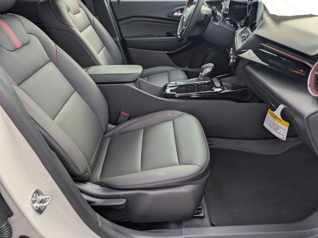 New 2026 Chevrolet Trax RS w/ Sunroof Package FWD image 36