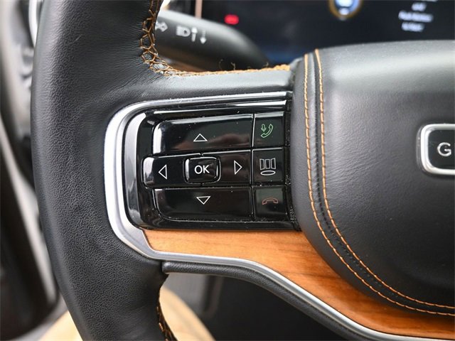 Used 2024 Jeep Grand Wagoneer L Series III image 34