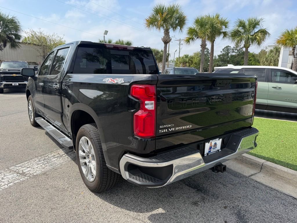 Used 2025 Chevrolet Silverado 1500 LTZ w/ Technology Package image 6