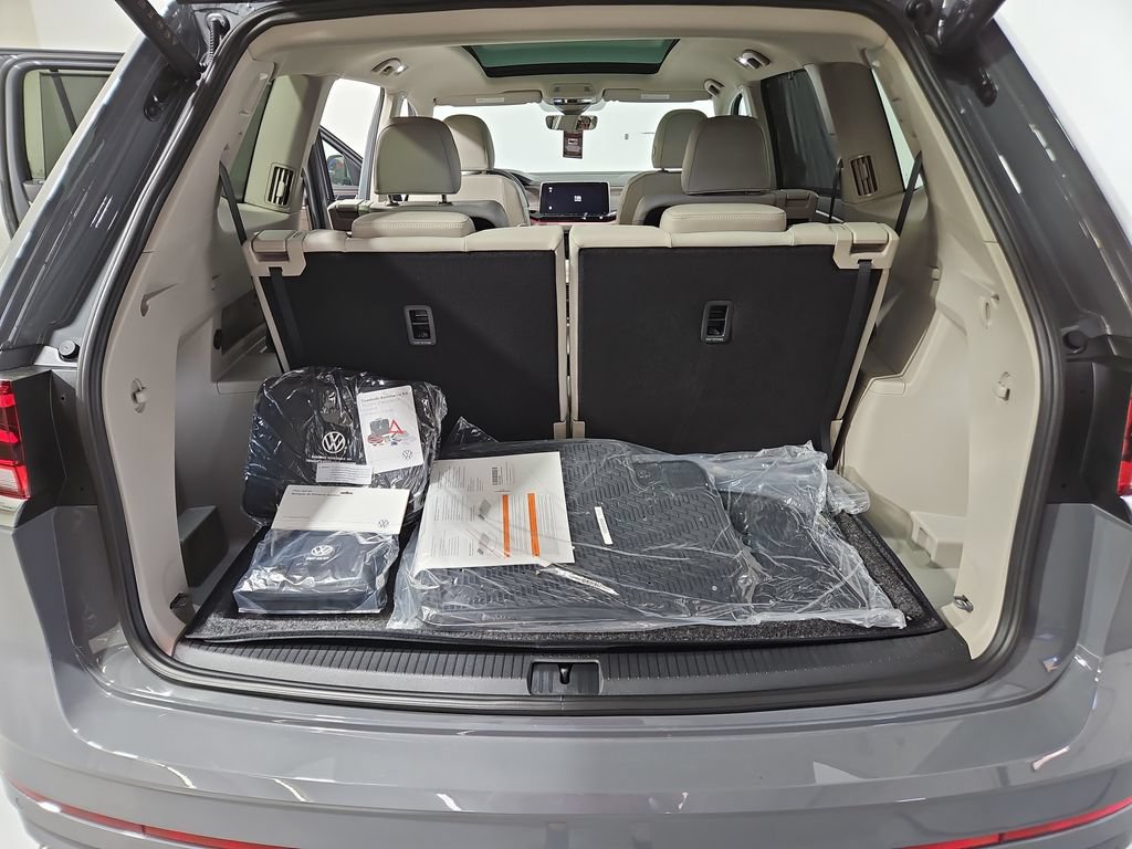 New 2026 Volkswagen Atlas SEL Premium R-Line AWD/4WD image 23