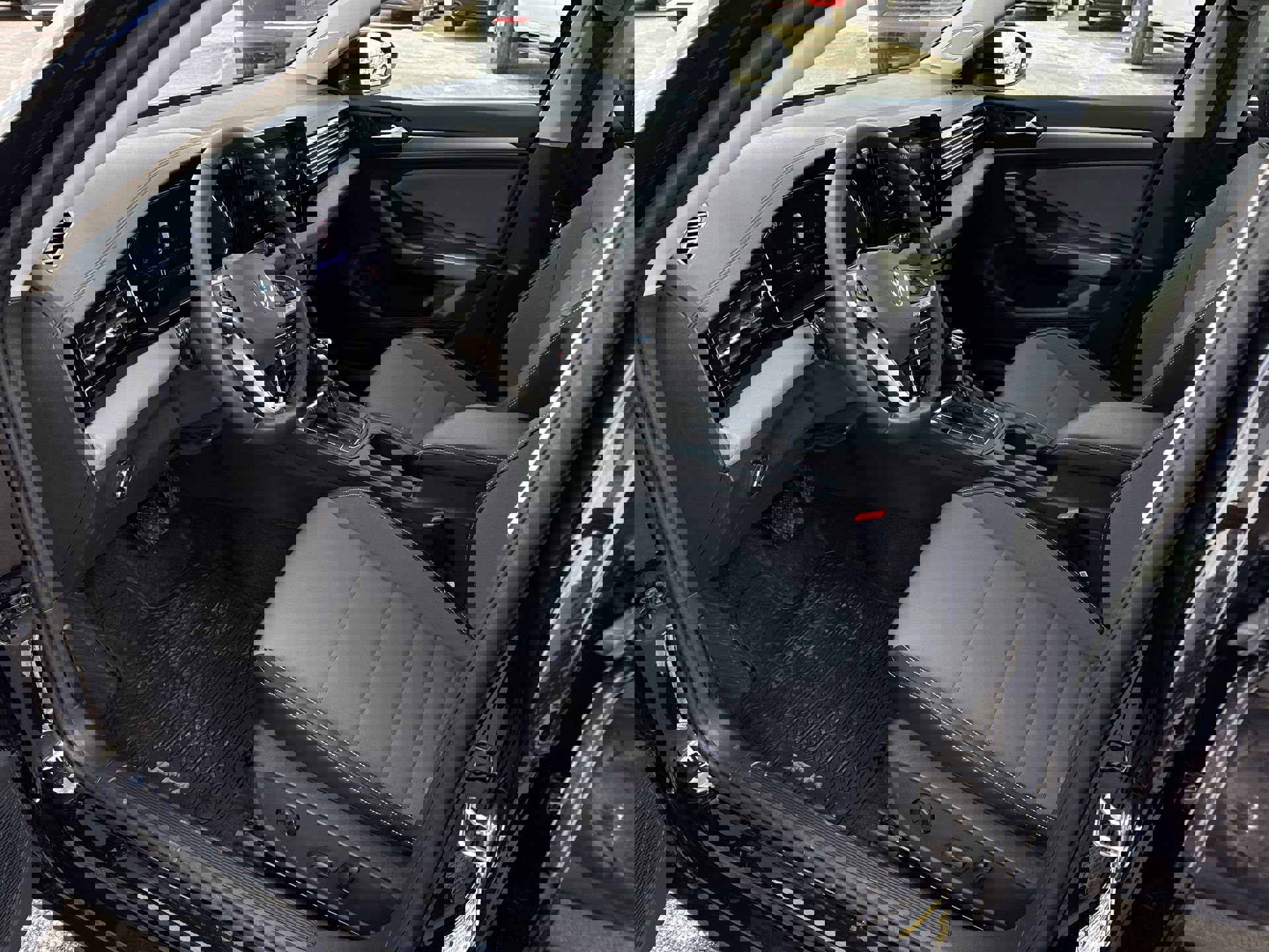 New 2026 Volkswagen Jetta SE image 10