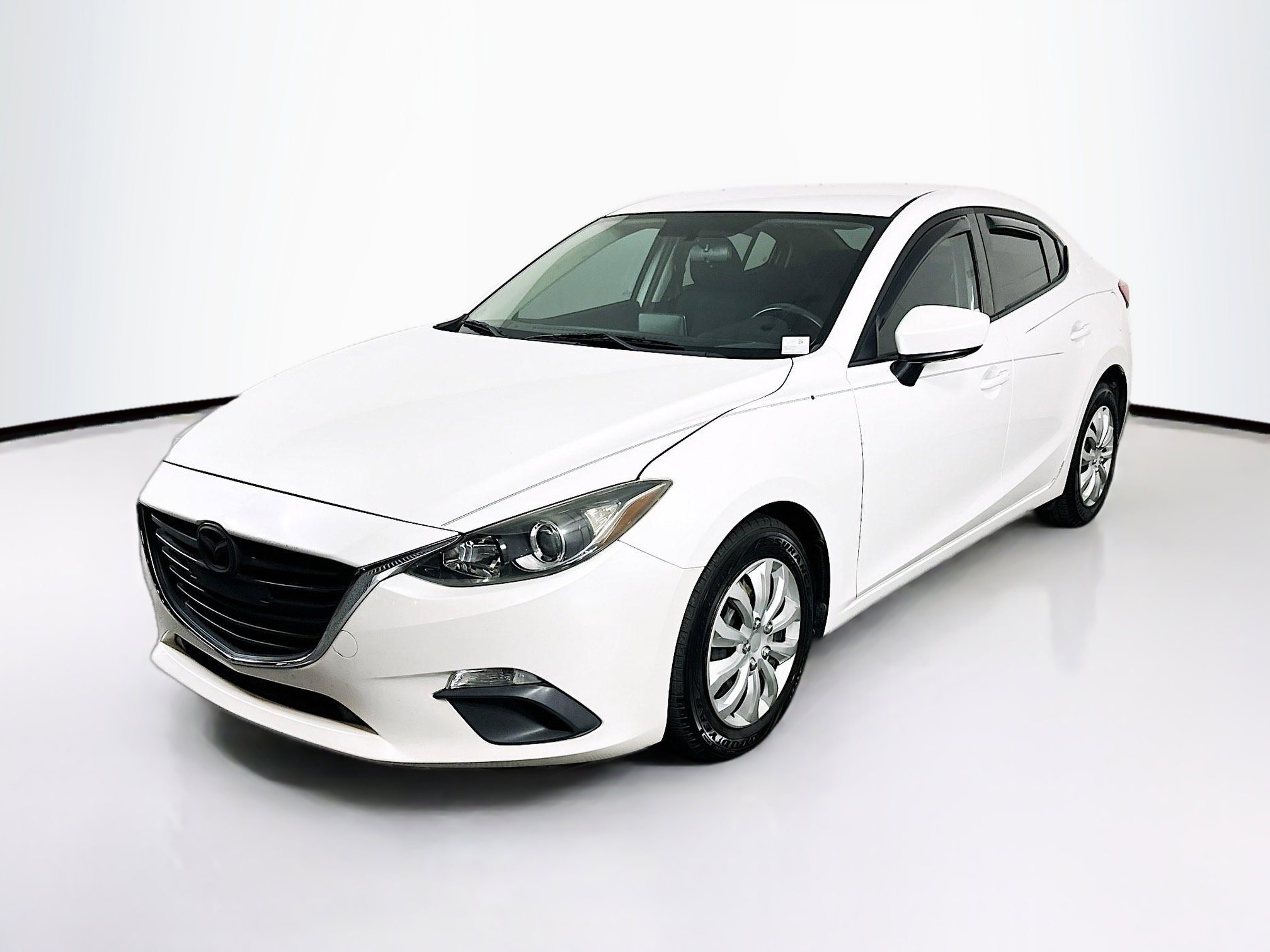 Used 2016 MAZDA MAZDA3 i Sport FWD image 3