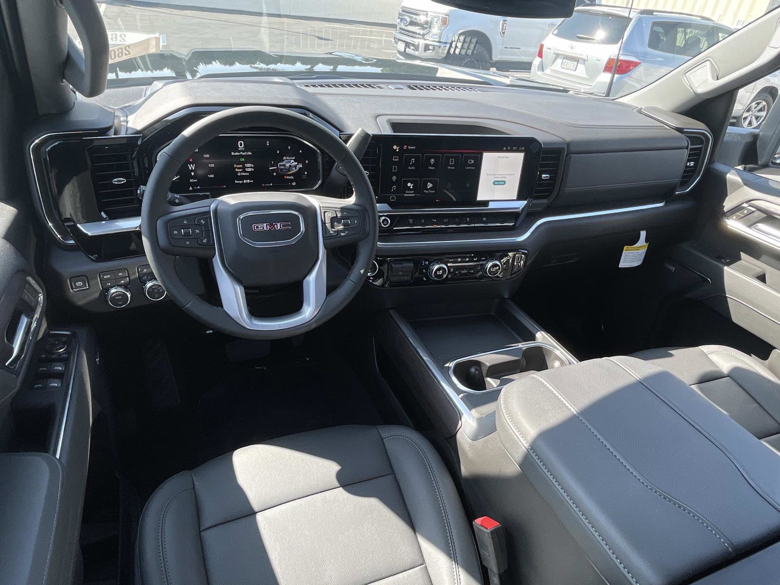 New 2026 GMC Sierra 2500 SLT w/ SLT Premium Package image 9