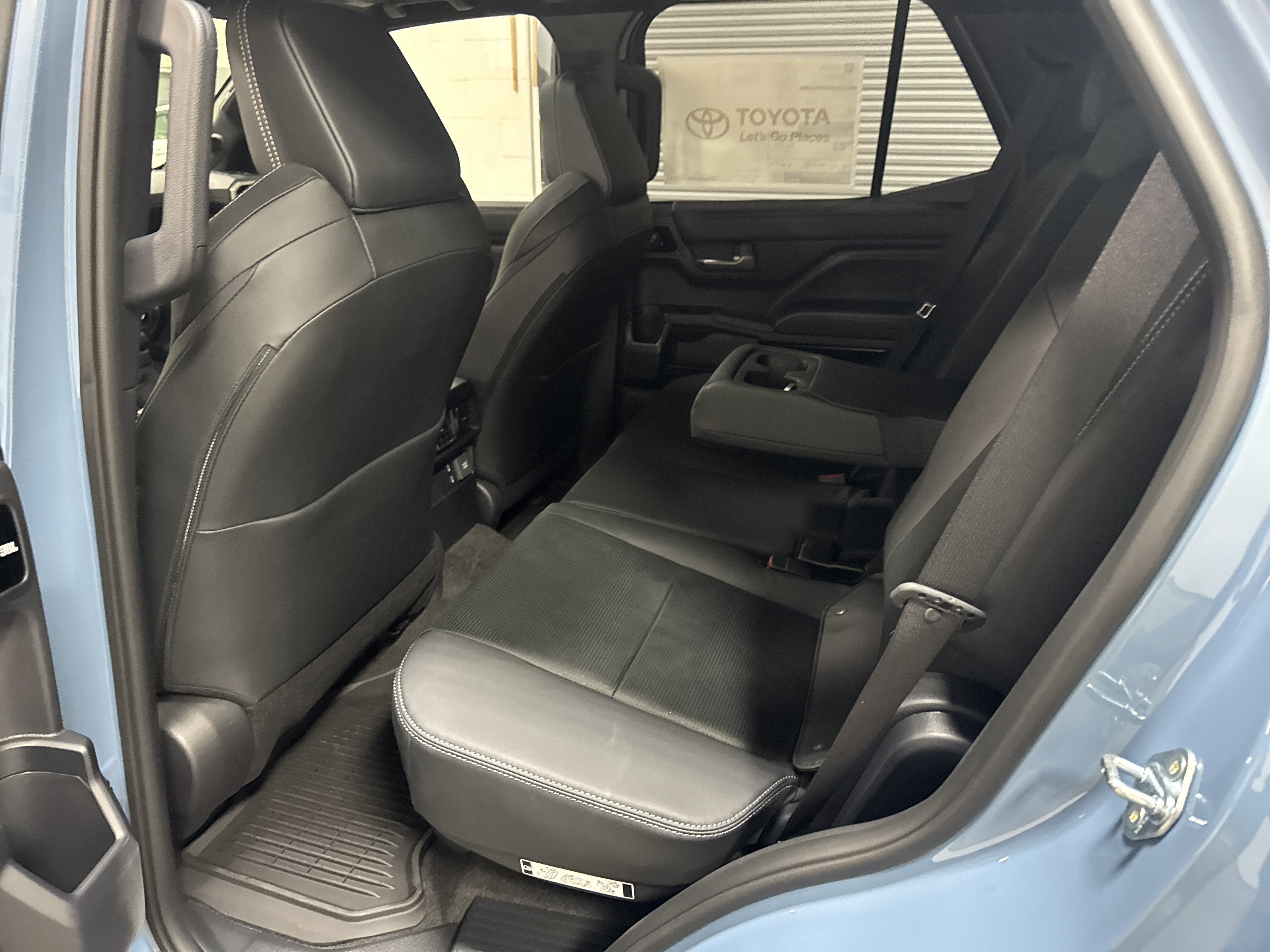 New 2026 Toyota 4Runner Limited AWD/4WD image 31