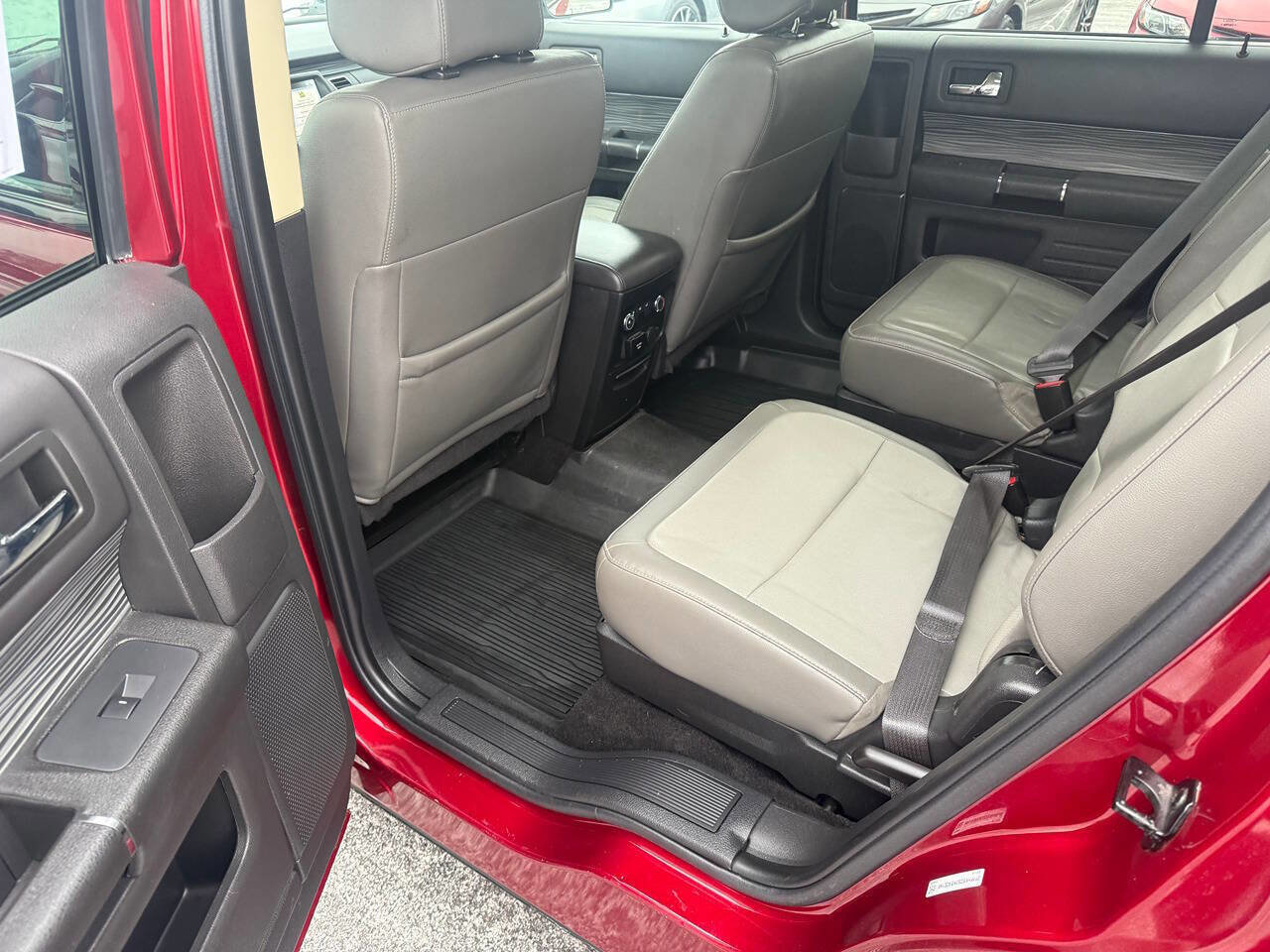 Used 2019 Ford Flex SEL w/ Equipment Group 202A image 9