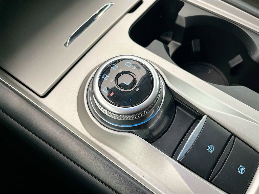 Used 2022 Ford Explorer XLT w/ Class IV Trailer Tow Package image 17