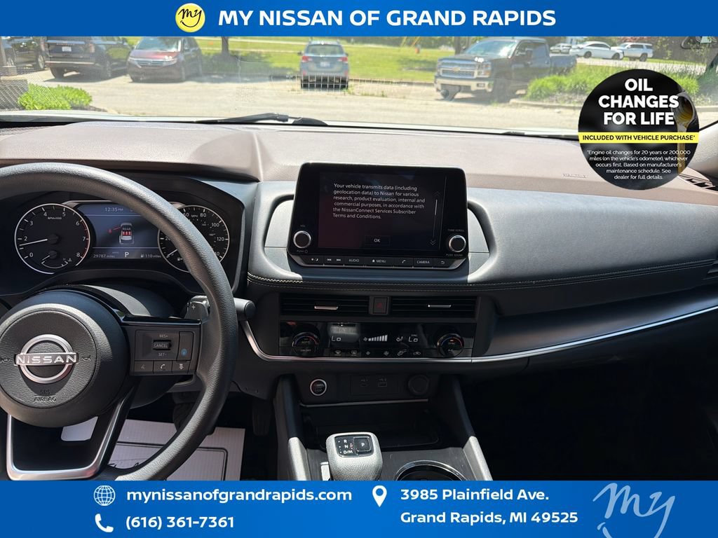 Used 2023 Nissan Rogue SV AWD/4WD image 21