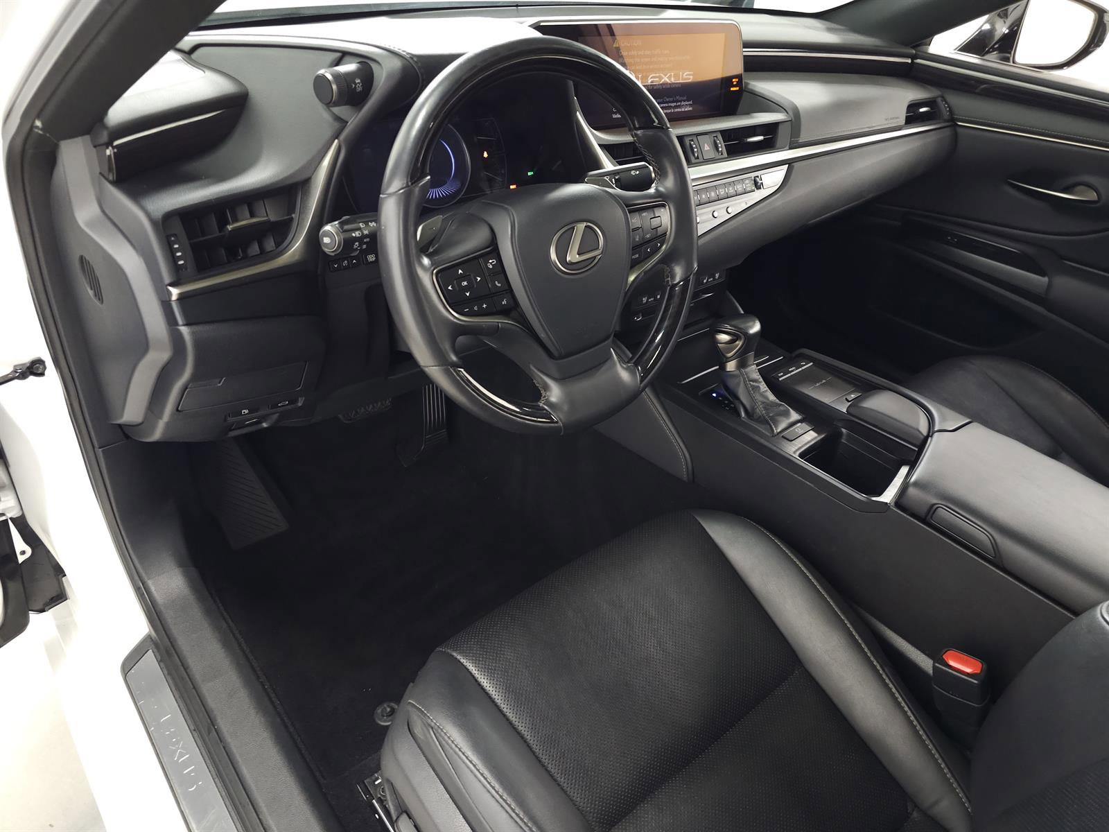 Used 2020 Lexus ES 350 w/ Premium Package image 15
