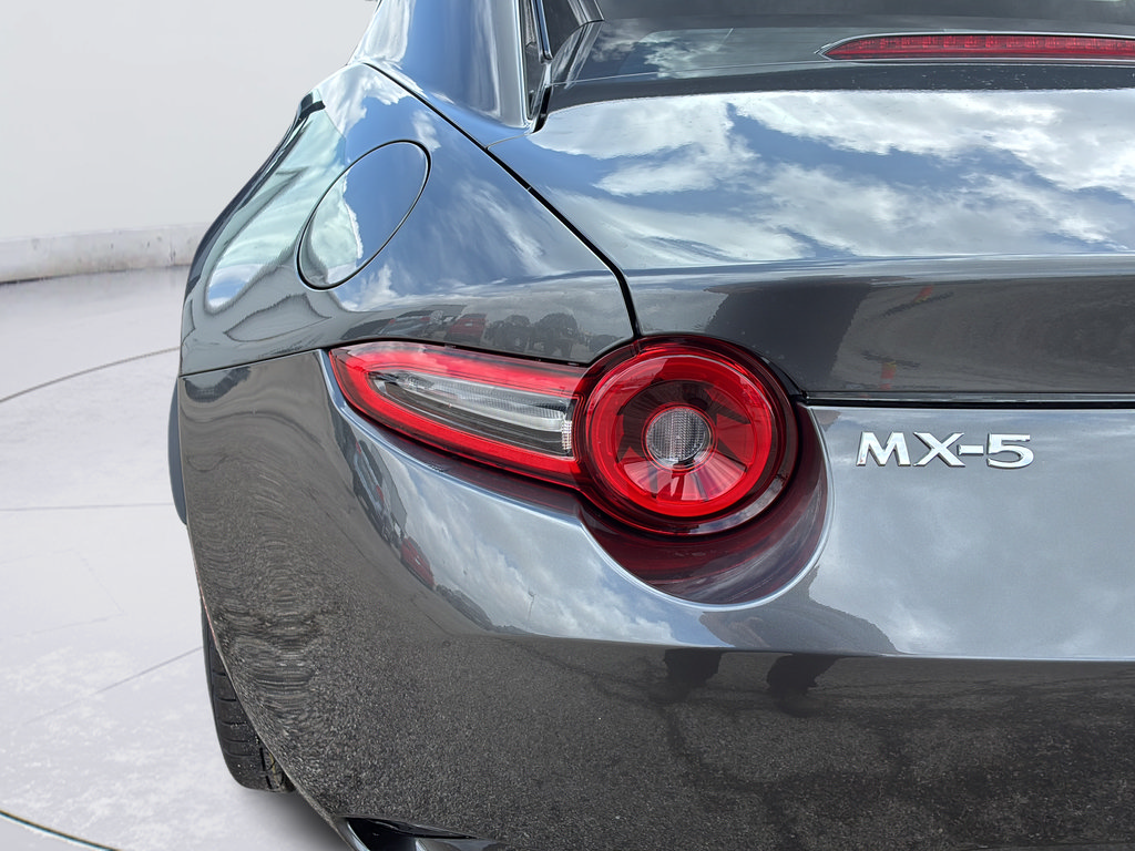 New 2026 MAZDA MX-5 Miata RF Grand Touring RWD image 39