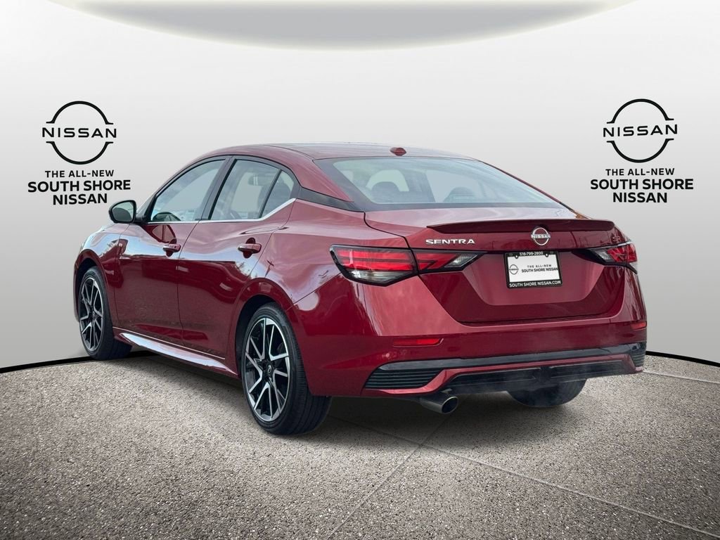 Certified 2025 Nissan Sentra SR w/ SR Premium Package FWD image 8