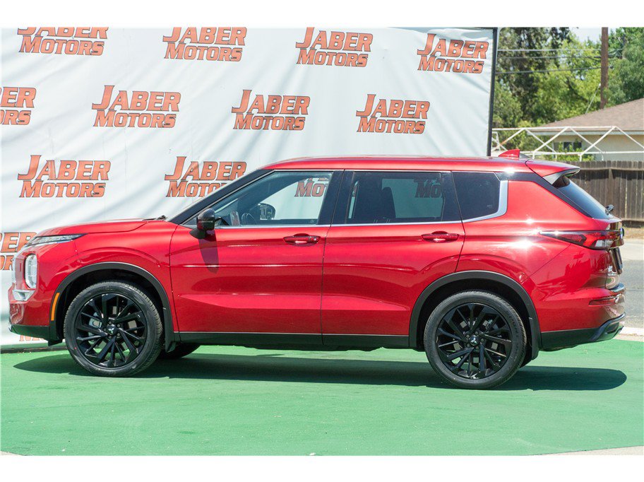 Used 2023 Mitsubishi Outlander SE Black Edition AWD/4WD image 23
