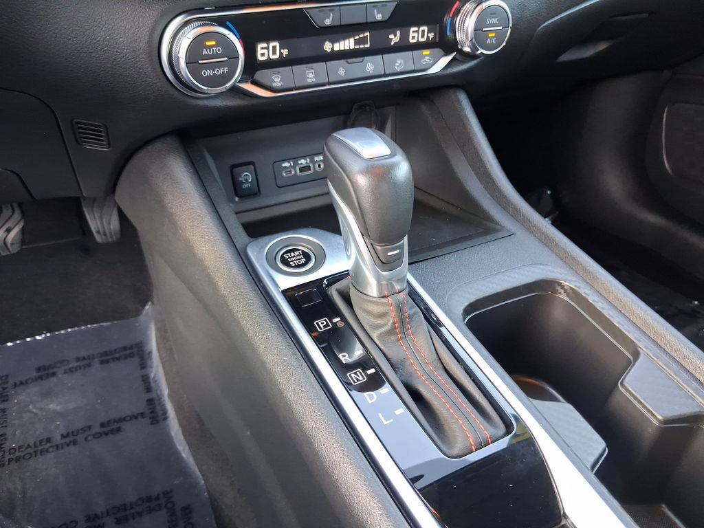 Used 2025 Nissan Sentra SR FWD image 27