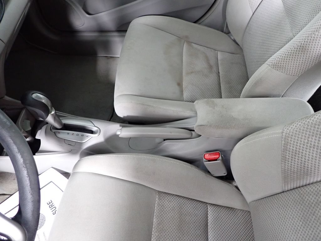 Used 2011 Honda Insight LX image 24