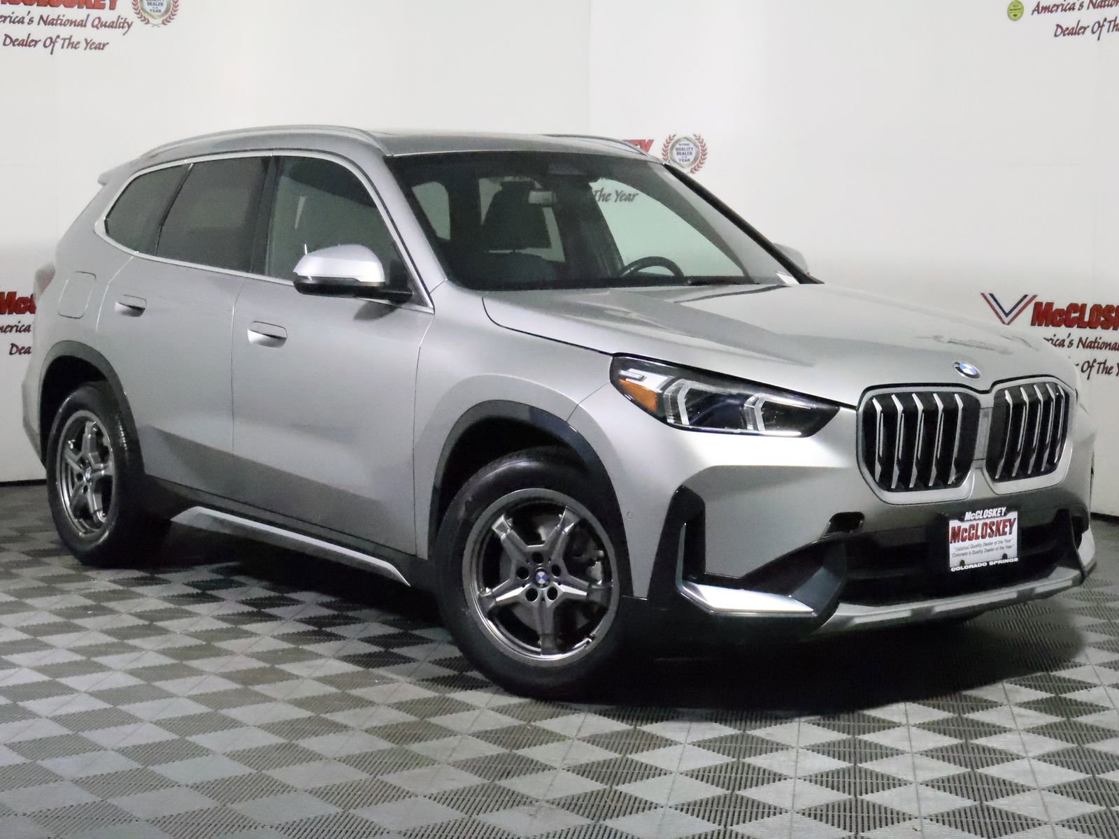Used 2024 BMW X1 xDrive28i image 2