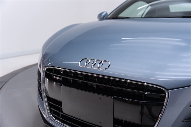 Used 2011 Audi R8 V8 AWD/4WD image 21