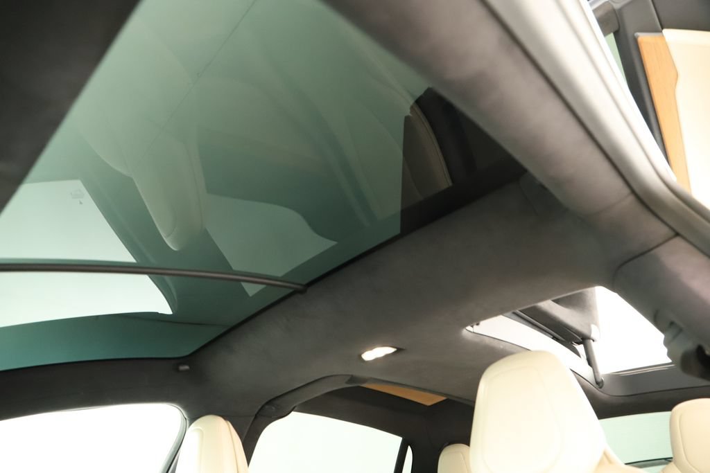 Used 2019 Tesla Model X AWD/4WD image 25