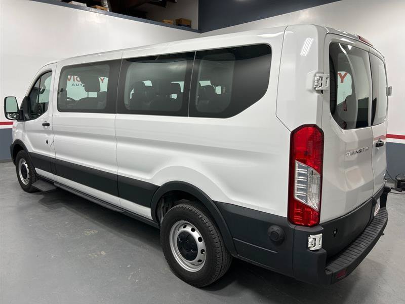 Used 2020 Ford Transit 350 XL RWD image 4