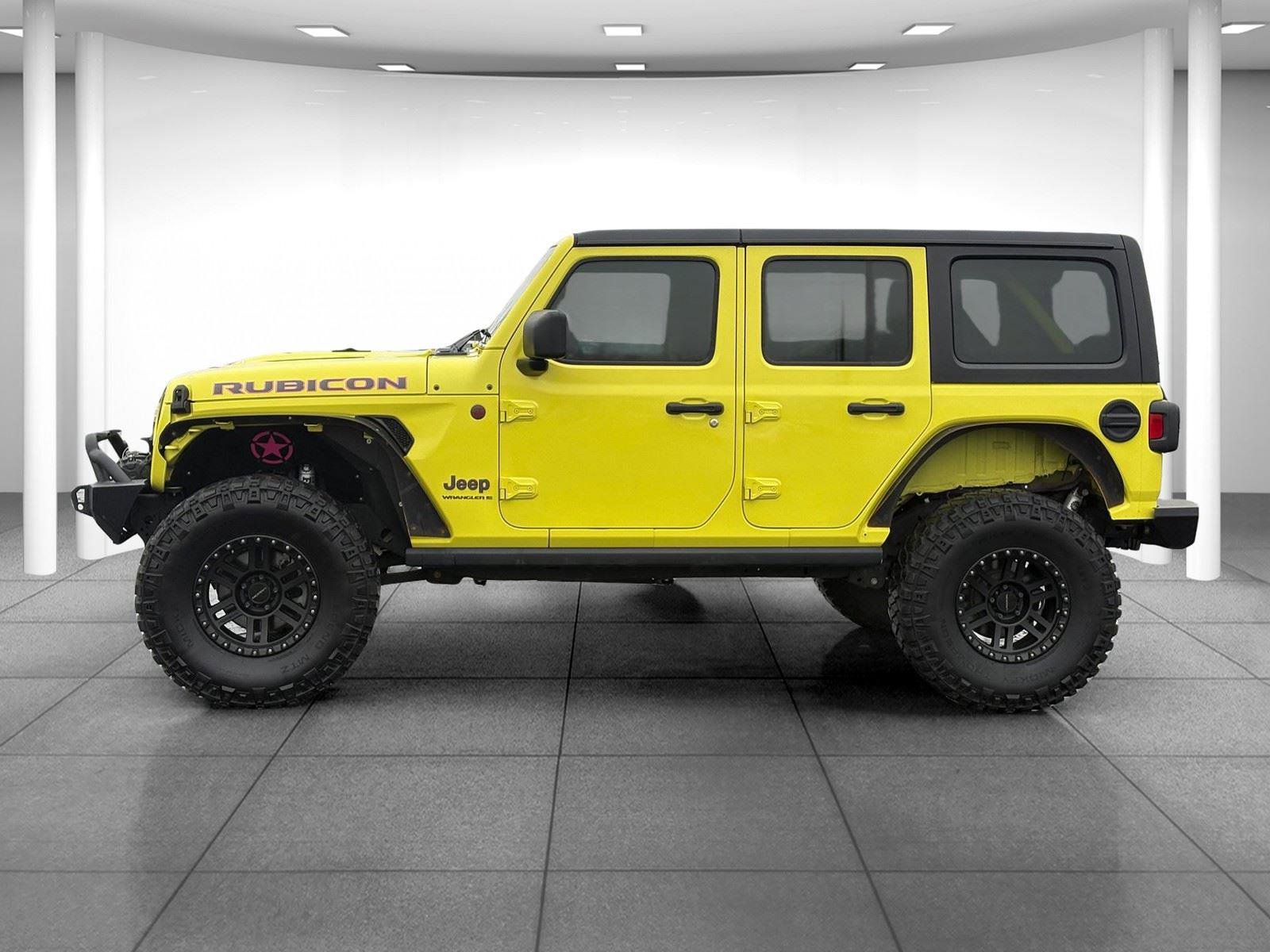 Used 2023 Jeep Wrangler Unlimited Rubicon w/ Cold Weather Group image 4