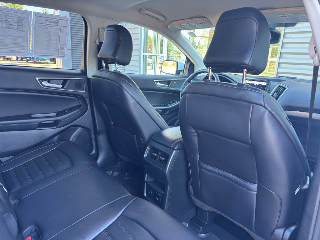 Used 2024 Ford Edge SEL w/ Convenience Package AWD/4WD image 19