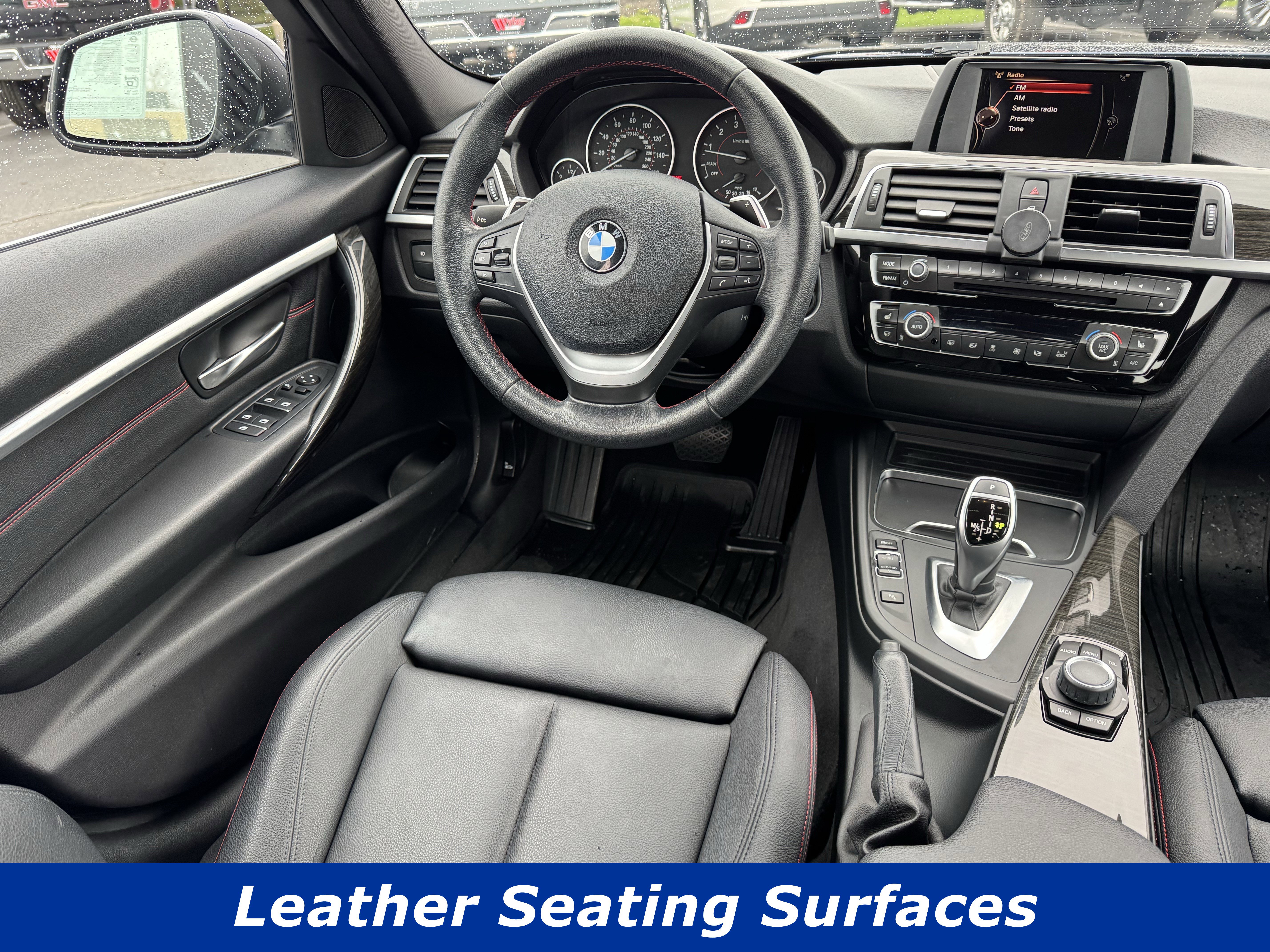 Used 2017 BMW 330i xDrive Sedan image 4