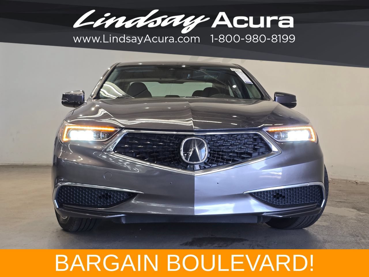 Used 2020 Acura TLX FWD image 2