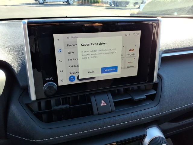 Used 2025 Toyota RAV4 XLE image 19