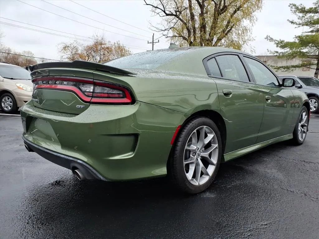 Used 2023 Dodge Charger GT image 3