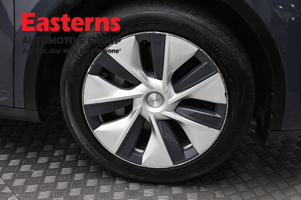 Used 2020 Tesla Model Y Long Range AWD/4WD image 24