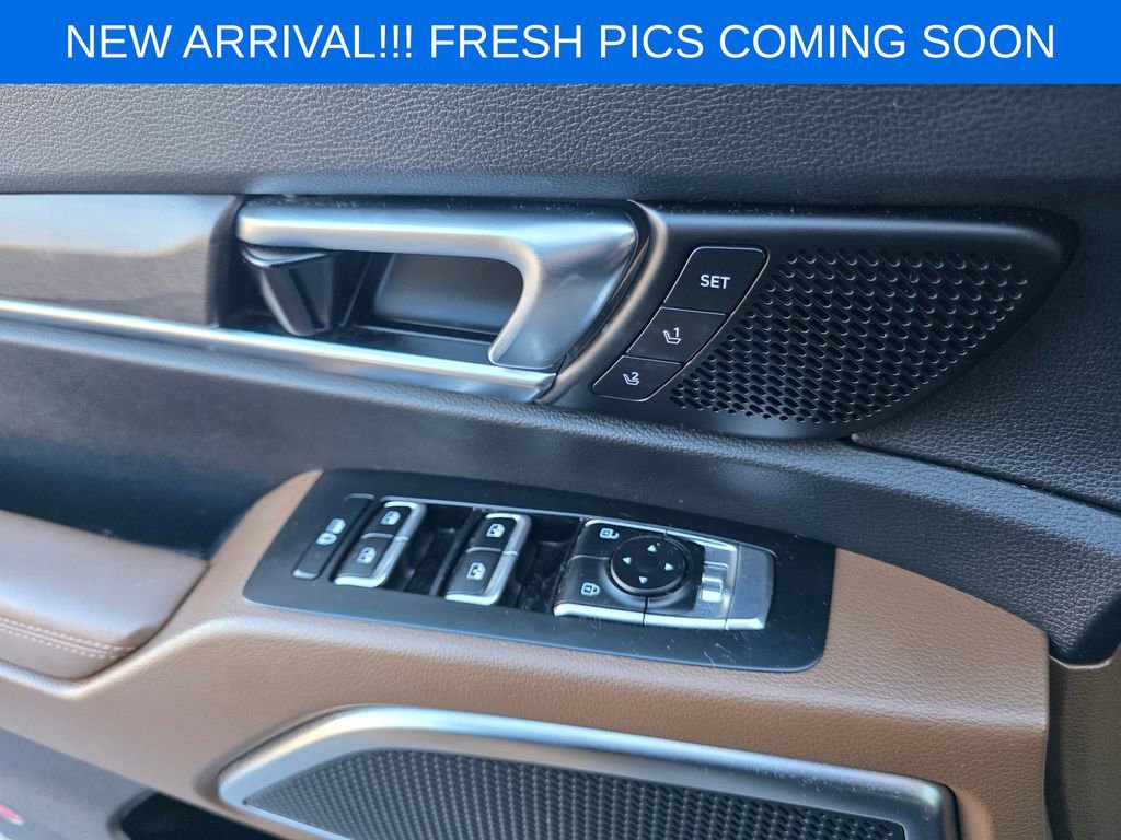 Used 2022 Kia Telluride SX w/ SX Prestige Package image 10