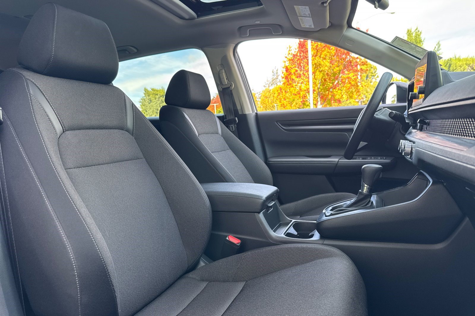 Used 2024 Honda CR-V EX image 27