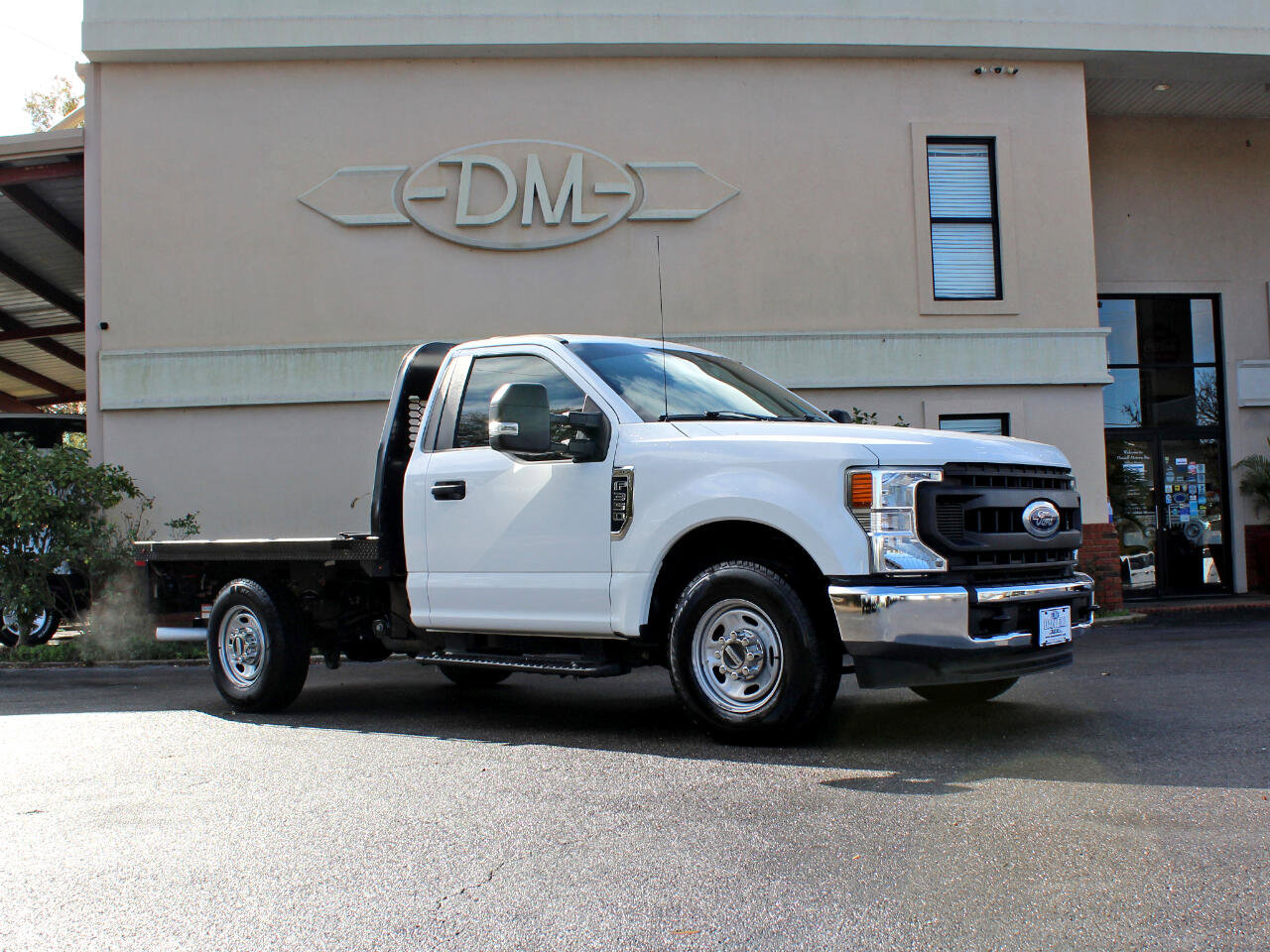 Used 2020 Ford F350 XL w/ Power Equipment Group image 5