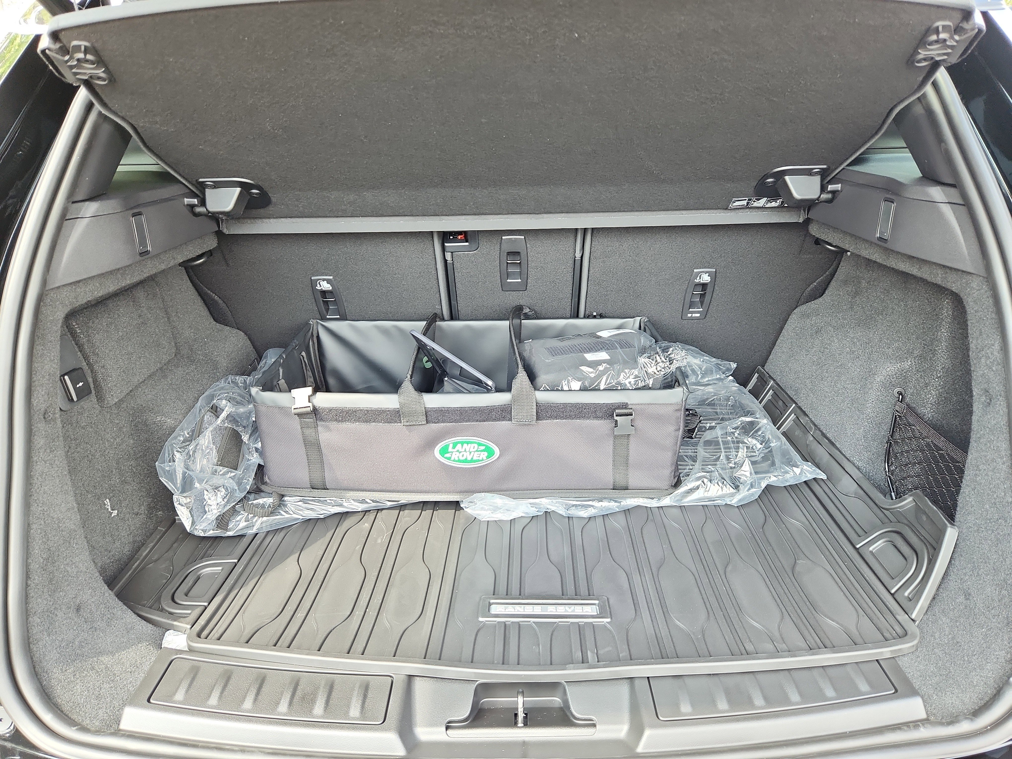 New 2026 Land Rover Range Rover Evoque S image 13