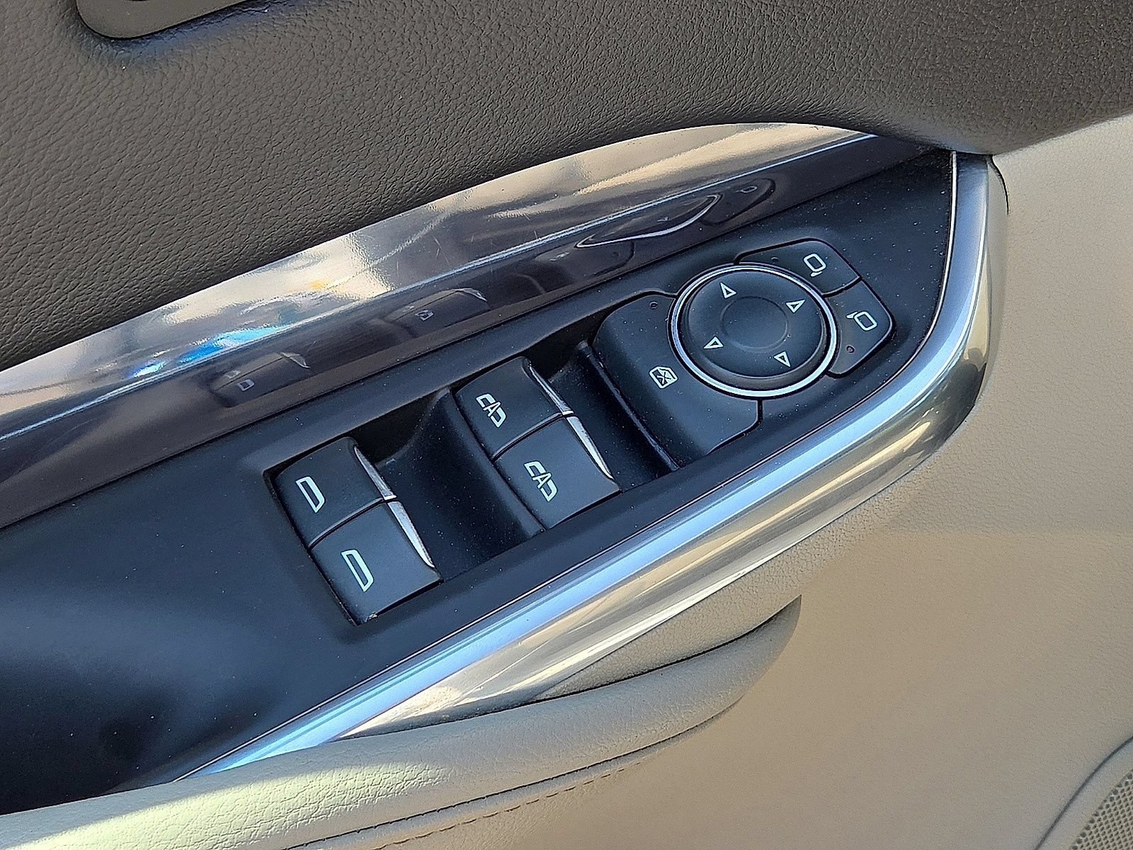 Used 2019 Cadillac XT4 Luxury FWD image 22
