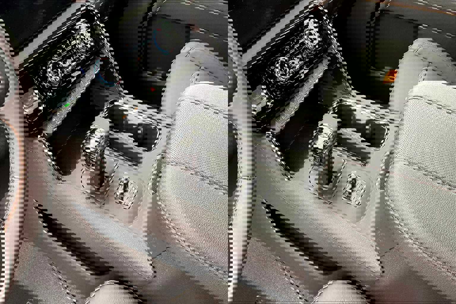 New 2025 GMC Sierra 1500 AT4 w/ AT4 Premium Package image 11