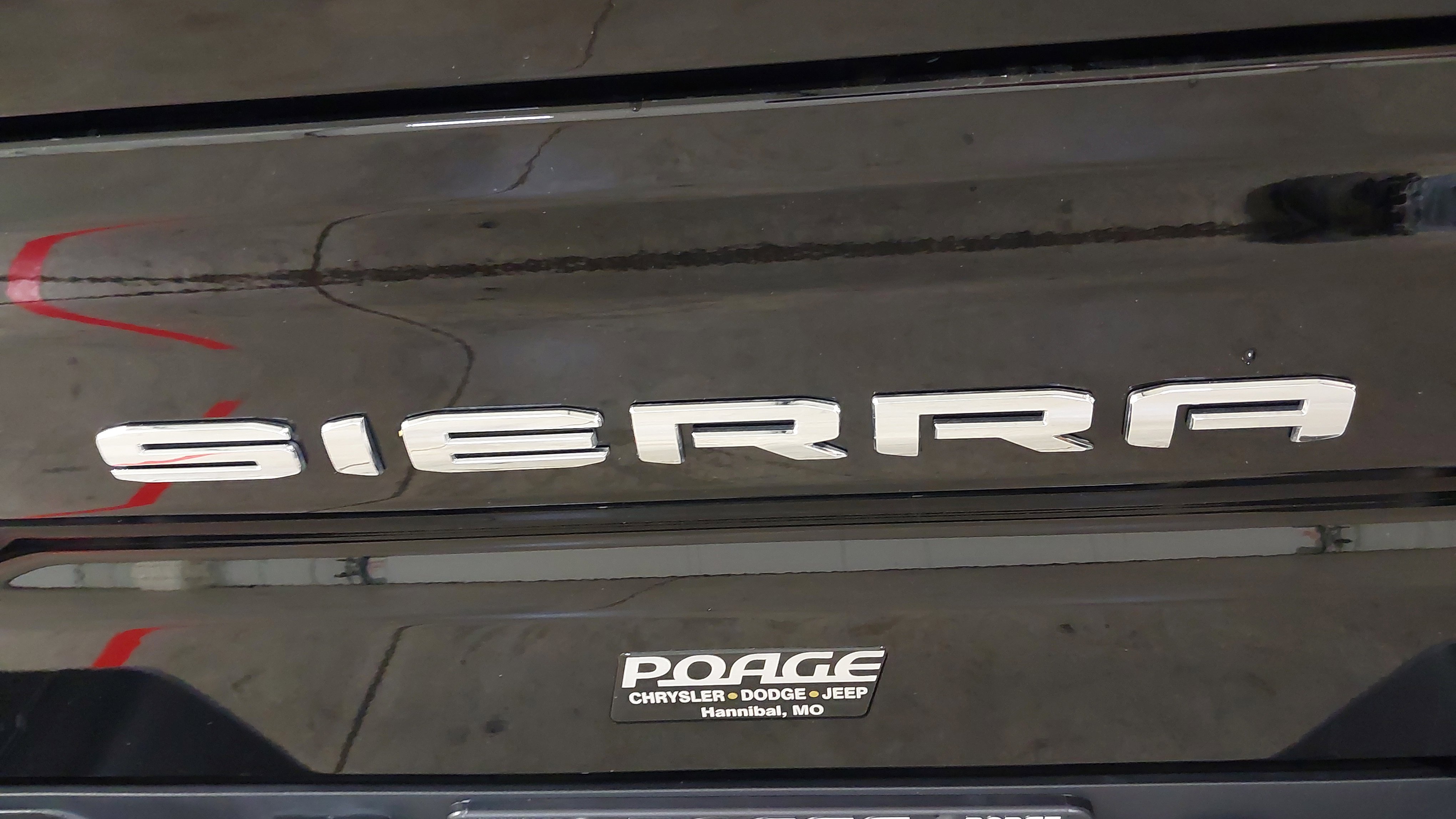 Used 2024 GMC Sierra 1500 SLT w/ SLT Premium Plus Package image 17