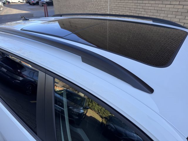 Used 2024 Volkswagen Atlas Peak Edition SE image 50