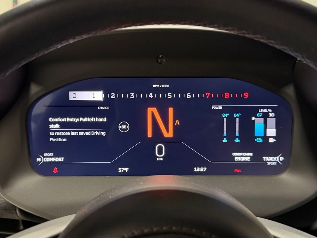 Used 2023 McLaren Artura image 37