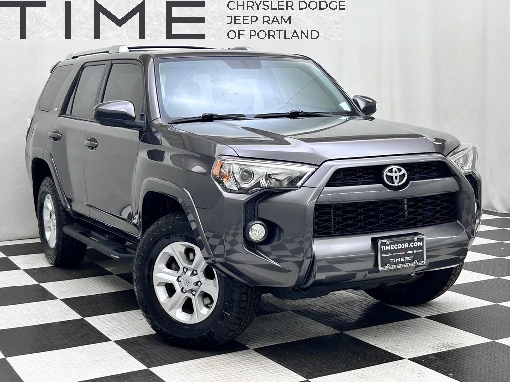Used 2018 Toyota 4Runner SR5 AWD/4WD image 1